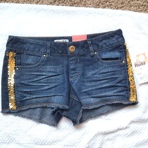 Mudd Shorts nwt 5